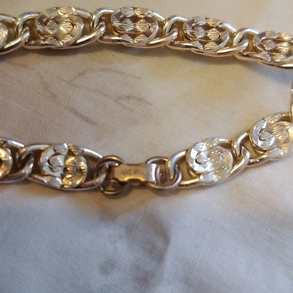 Vintage Sarah Coventry "Echo" silver tone Bracelet - Picture 2 of 2